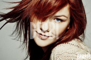 Zpěvačka Debbi krádež hudby